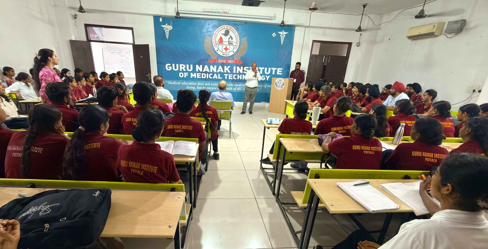 🩺 Learning Beyond the Classroom: 46+ Years of Healthcare Expertise